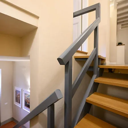 Santa Croce Charming Apartment-2