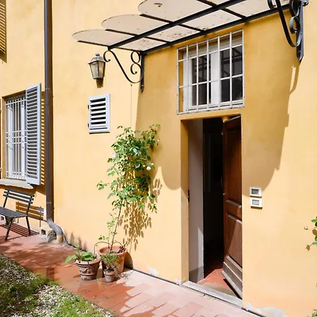 Santa Croce Charming Apartment-2